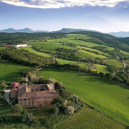 Agriturismo Girolomoni - Locanda Isola del Piano エクステリア 写真